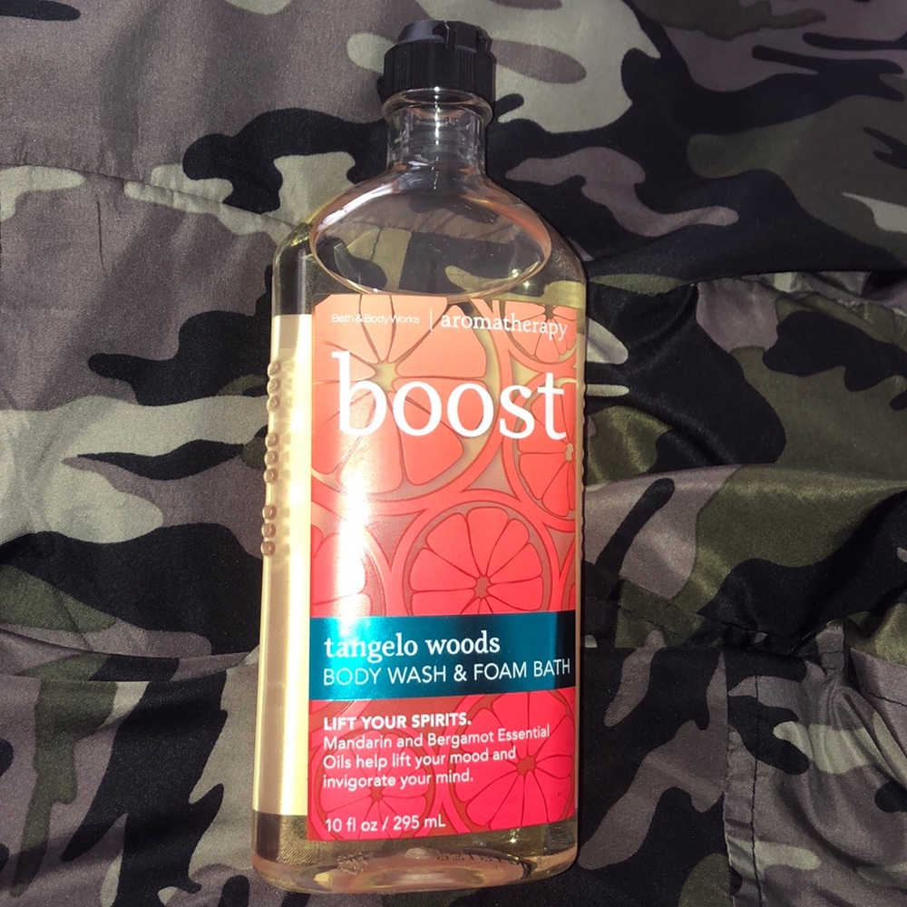 Selling this aromatherapy body wash & foam bath